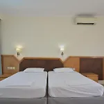 Aparthotel Bristol Sea View