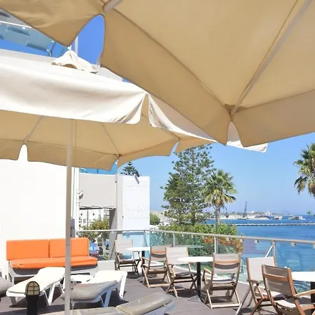 Aparthotel Bristol Sea View 2*
