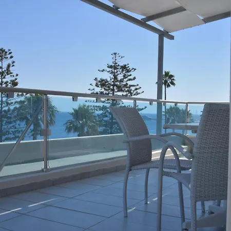 Apartahotel Bristol Sea View 2*