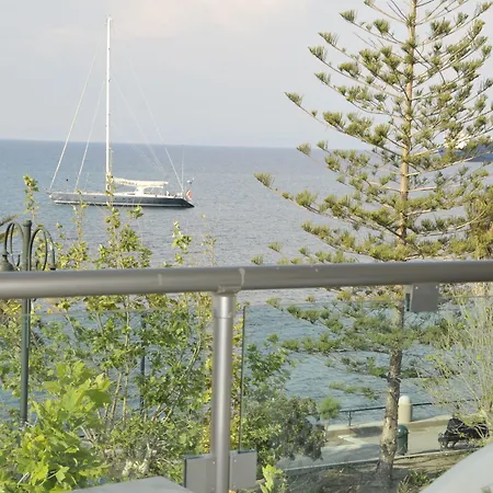 Bristol Sea View 2*