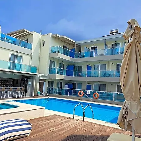 Bristol Sea View 2* העיירה קוס