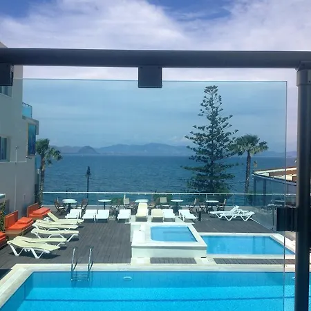 Apartahotel Bristol Sea View