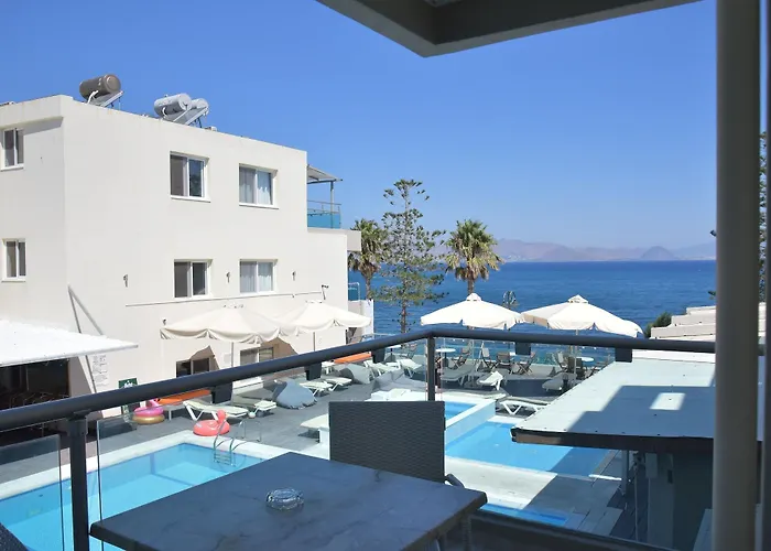 Ξενοδοχείο με διαμερίσματα Bristol Sea View