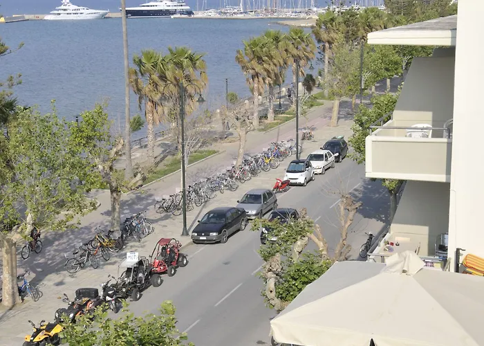 Ξενοδοχείο με διαμερίσματα Bristol Sea View