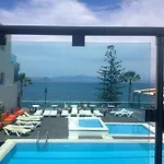アパートホテル Bristol Sea View