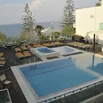 Bristol Sea View アパートホテル 2*