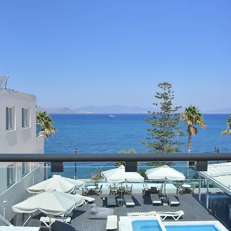 Bristol Sea View Apart Otel 2*