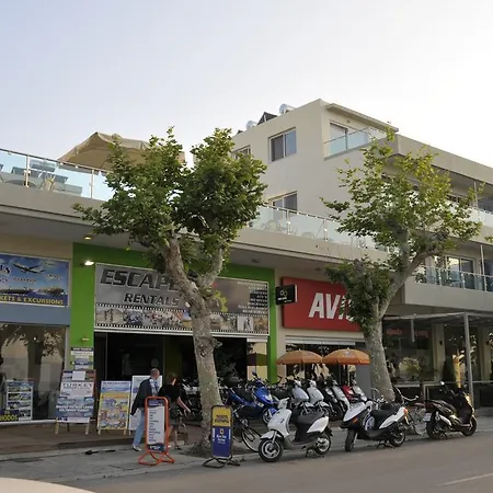 Bristol Sea View 2* העיירה קוס